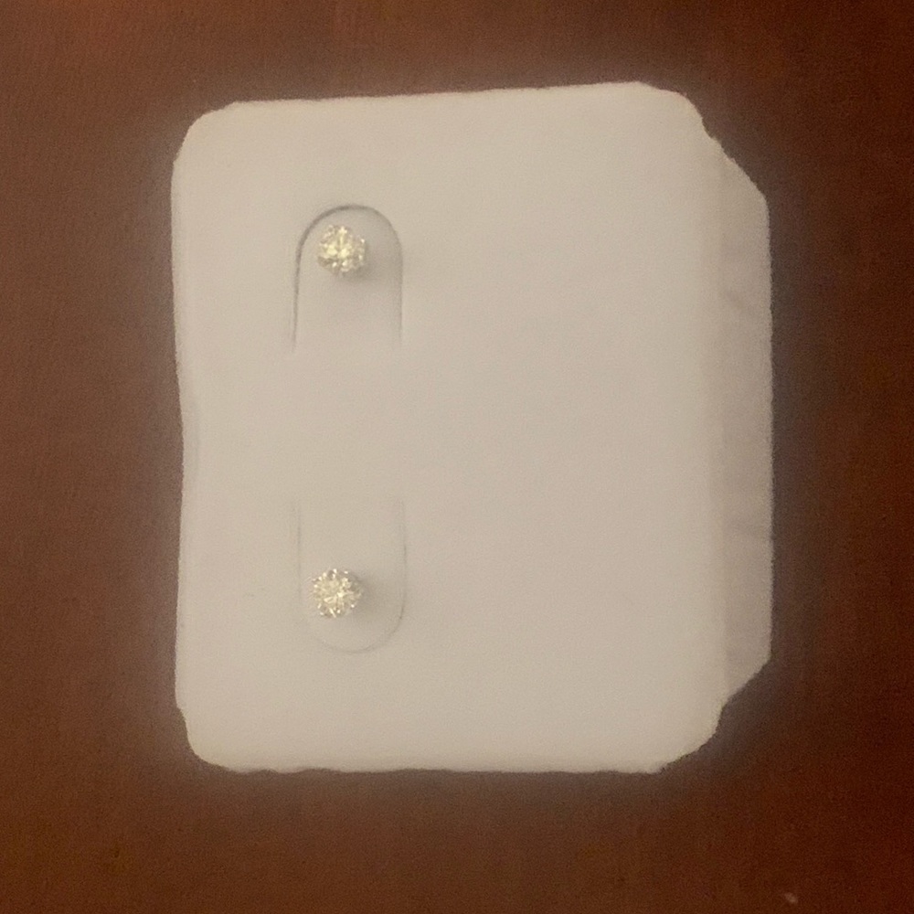 *Brand New Diamond Earrings*